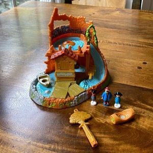 Disney Splash Mountain play set. 2003 Vintage!